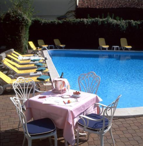 Hotel Regina Olga Lake Como Exteriör bild